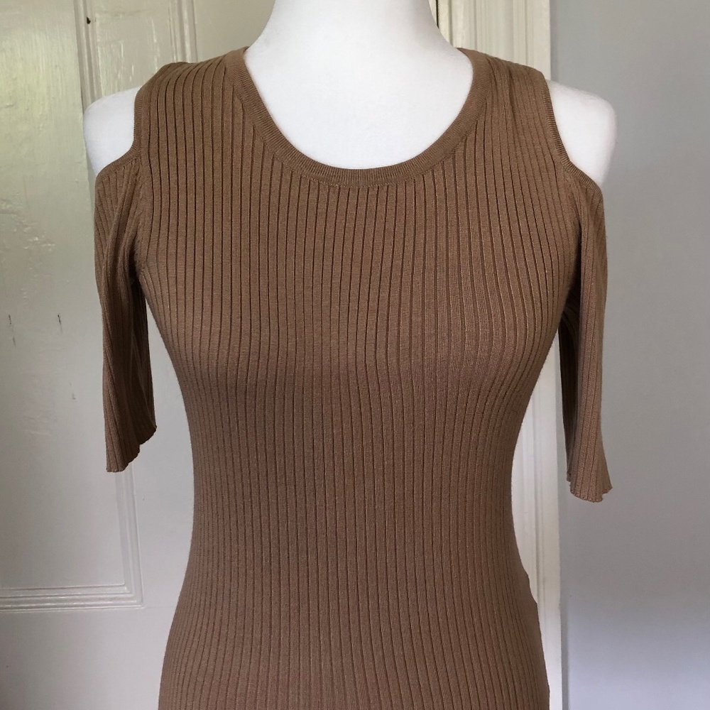 New York & Company shoulder cut out shirt - Size S